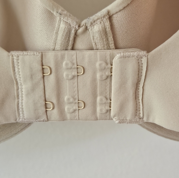 Skims Smoothing Intimates Full Coverage - 38c Sand - Picture 8 of 10